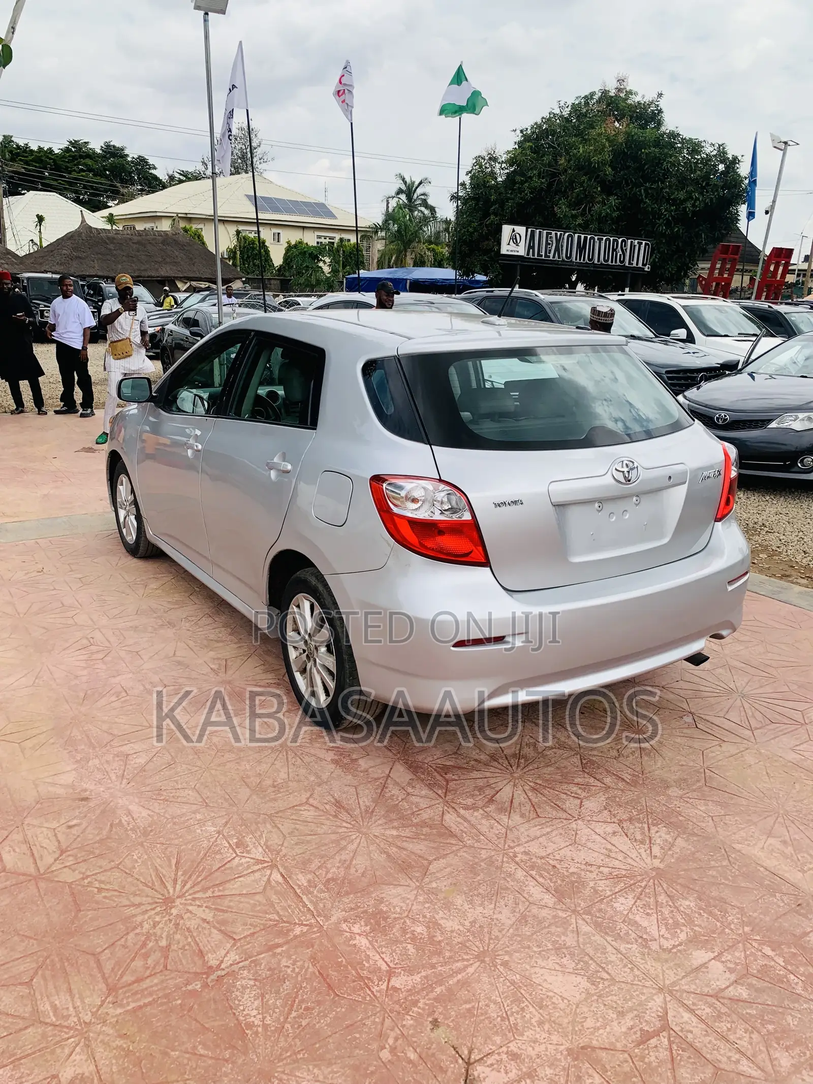 Toyota Matrix 2010 Silver