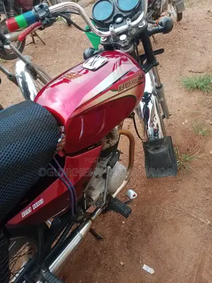 Bajaj Boxer 2021 Red