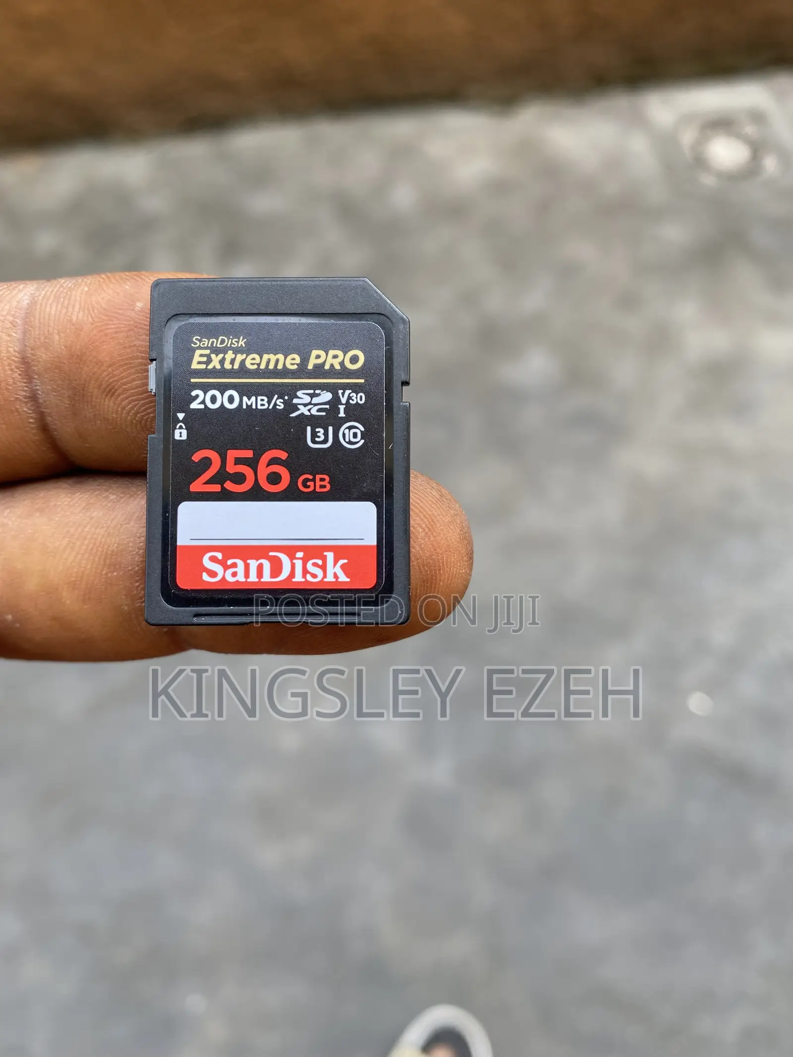Sandisk 256gb With 200mb/S