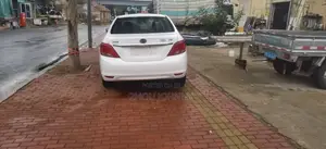 BYD E5 450 2019 White