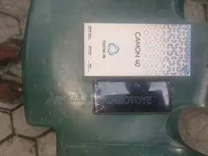 Tecno Camon 40 128 GB