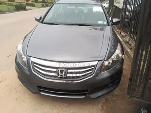 Honda Accord 2012 Gray