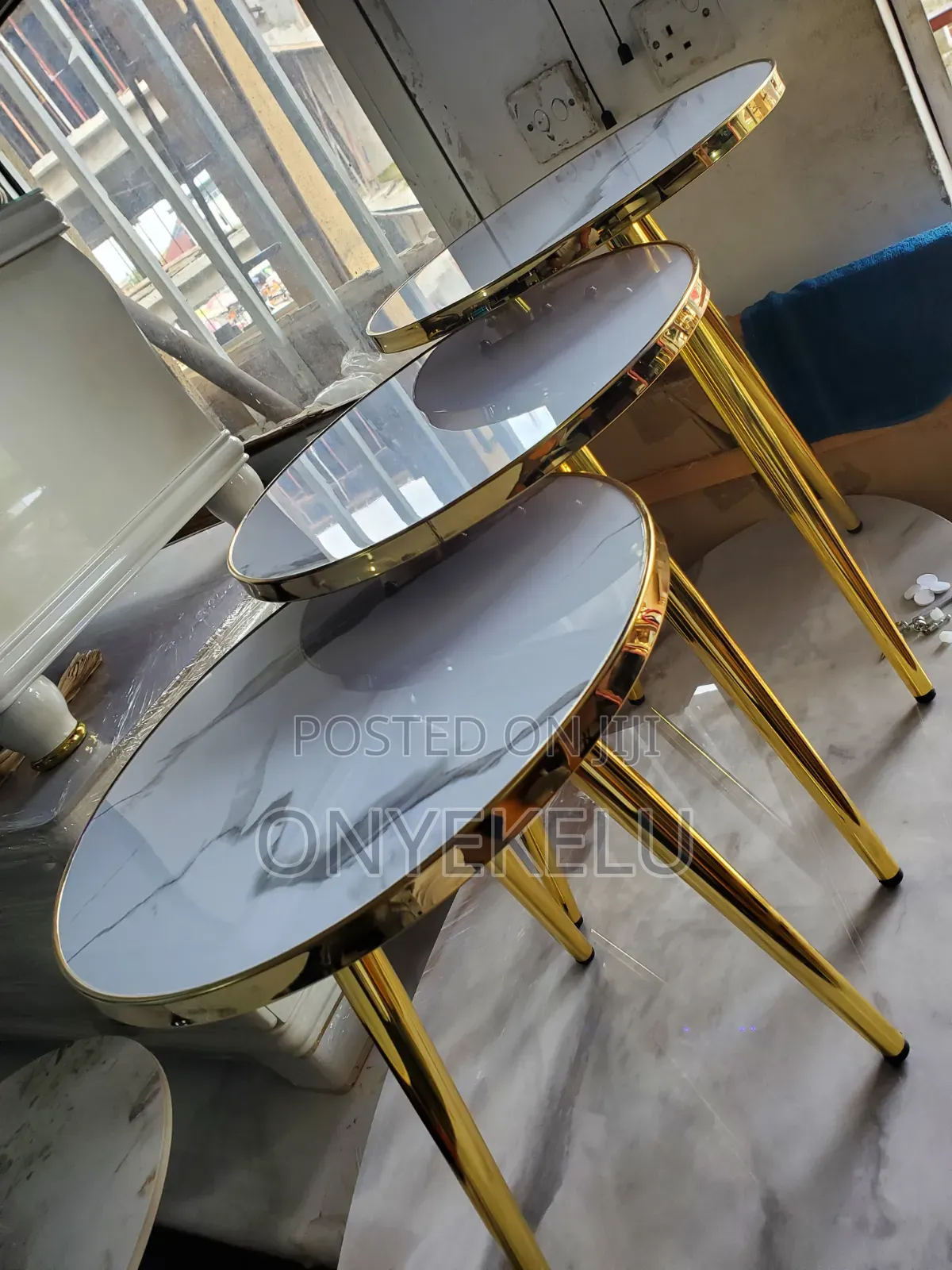 Side Stools Table