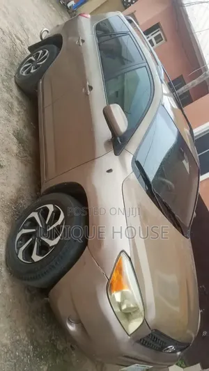 Toyota RAV4 2007 Gold