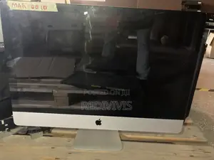 Desktop Computer Apple iMac 12GB Intel Core i7 HDD 128GB