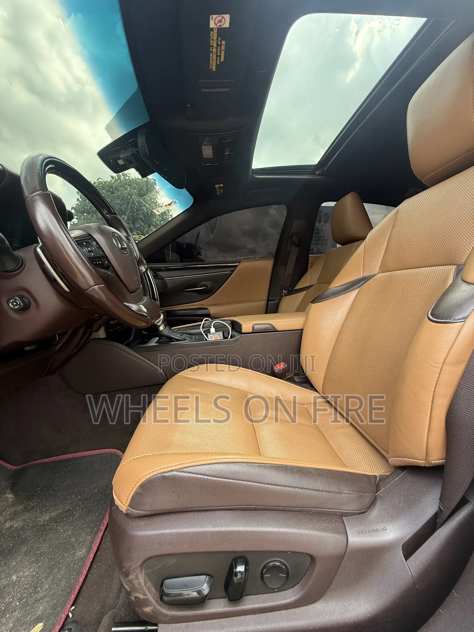 Lexus ES 350 Base 2021 White