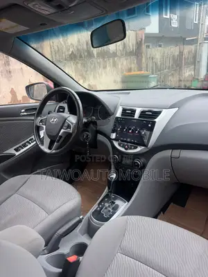 Hyundai Accent 2014 Red