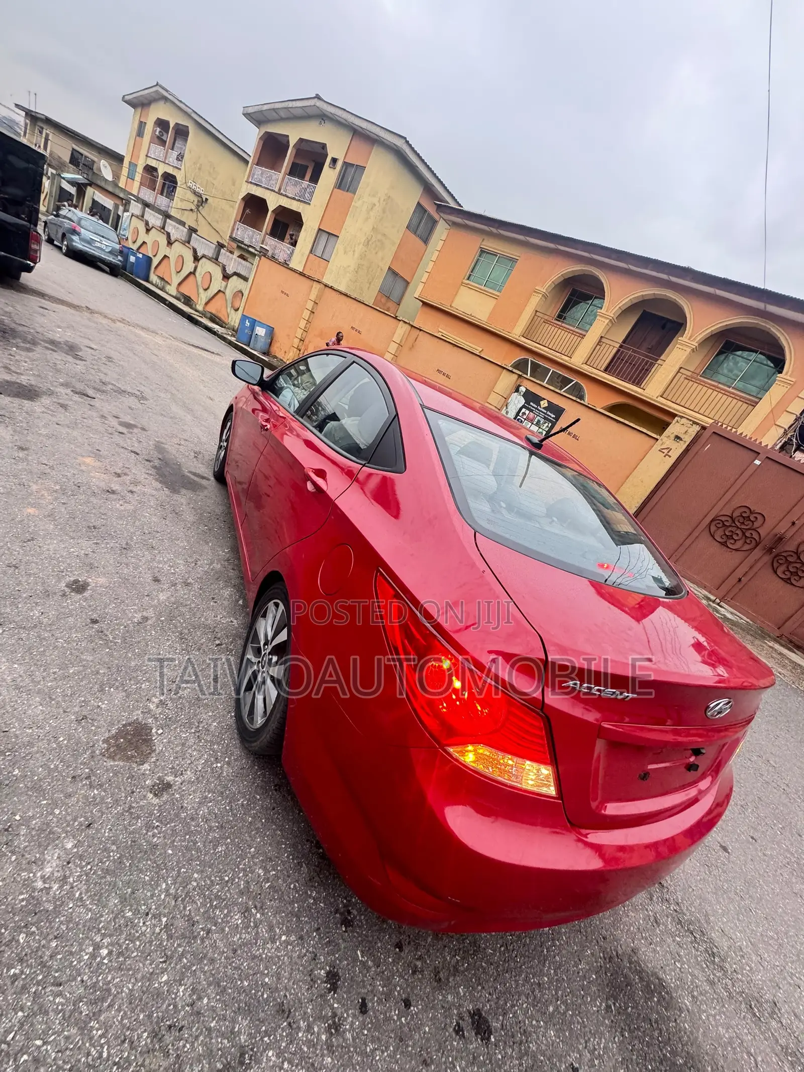 Hyundai Accent 2014 Red
