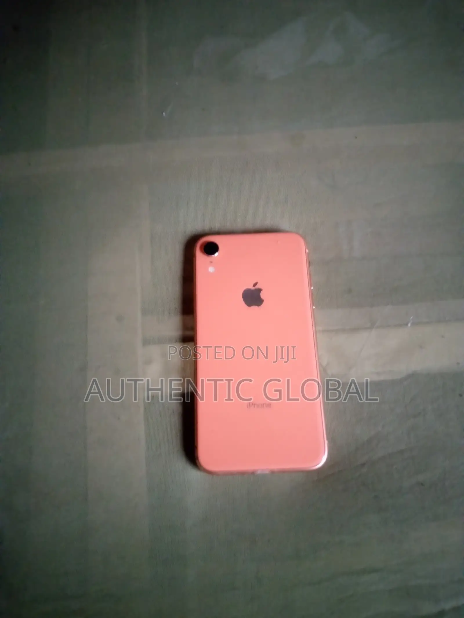 Apple iPhone XR 64 GB