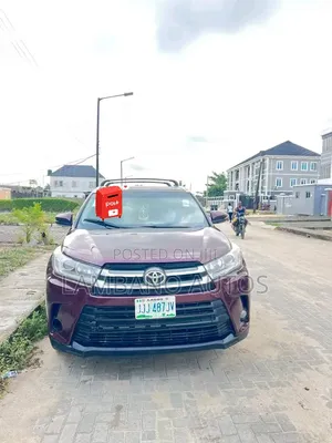 Toyota Highlander 2014 Red