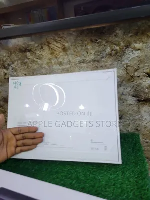 New Laptop Apple MacBook Pro 2026 M5 Pro 16GB SSD 1T