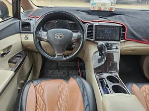 Toyota Venza 2012 Black