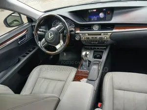 Lexus ES 2016 Gray