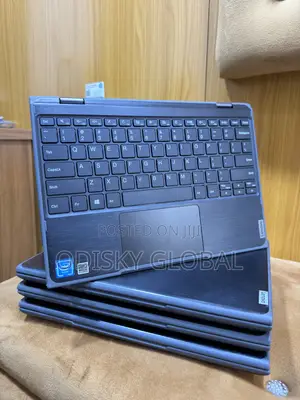 Laptop Lenovo IdeaPad 300 4GB Intel Pentium SSD 128GB