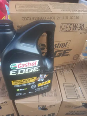 Castrol Edge 5w-30 5l Black and Golden Gallons Europe