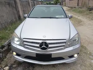 Mercedes-Benz C300 Sport 4Matic Sedan AWD (3.0L 6cyl 7A) 2010 Silver