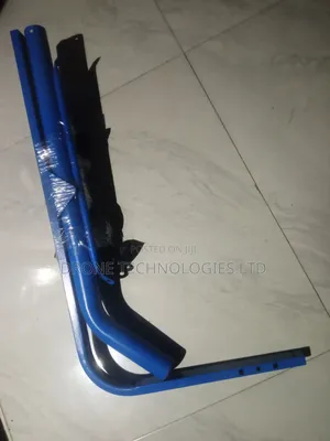 Complete 90cm DSTV Dish With Universal LNB
