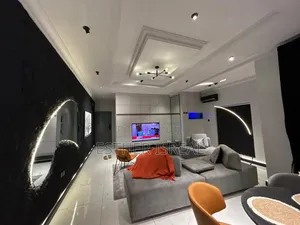 Aqua 1 Bedroom Apartment With Pool