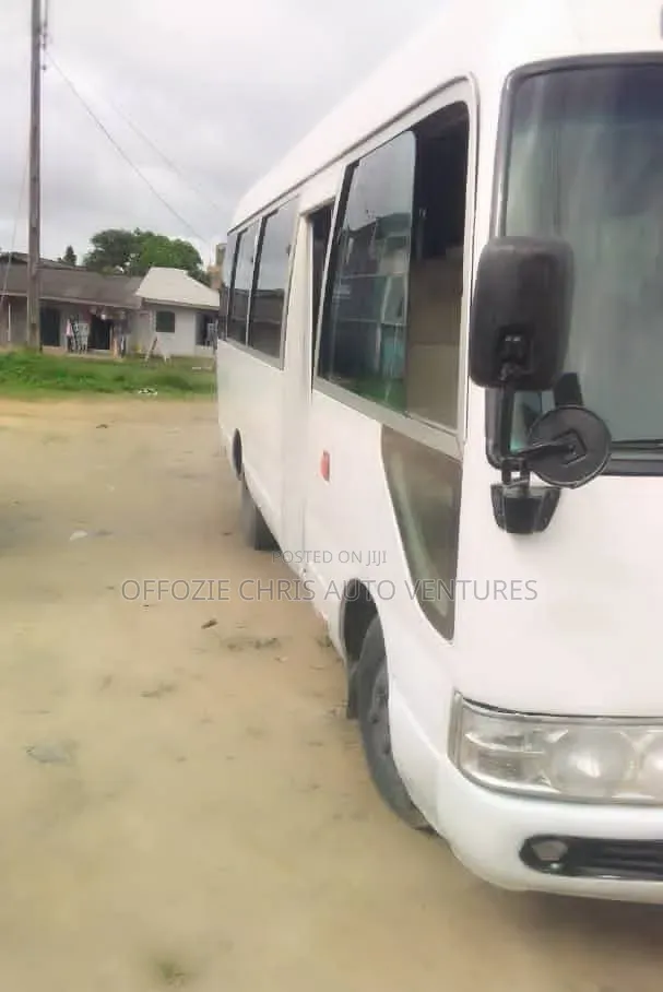 Toyota Coaster 2017 White