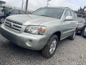Toyota Highlander 2005 Silver
