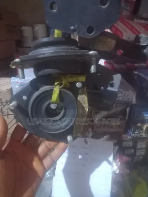 Car Engine Sits and Shock Absorber Pads