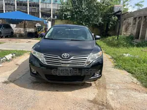 Toyota Venza XLE 2011 Black