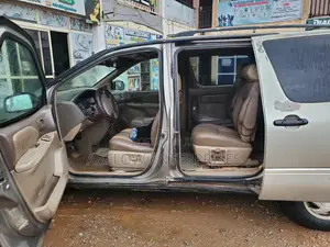 Toyota Sienna 2003 Silver