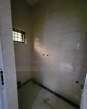 3bdrm Block of Flats in Garki 2 for rent