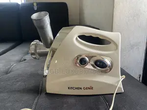 Kitchen Genie De’Luxe Meat Grinder