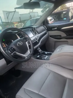 Toyota Highlander Limited Platinum V6 4x4 (3.5L 6cyl 6A) 2016 White