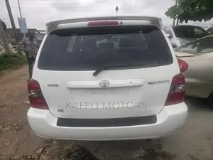 Toyota Highlander V6 2007 White