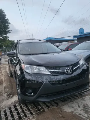 Toyota RAV4 LE 4dr SUV (2.5L 4cyl 6A) 2014 Black