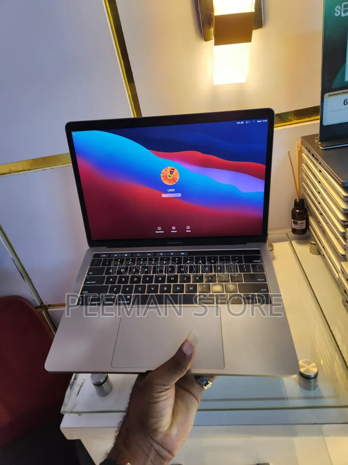 Laptop Apple MacBook Pro 2019 16GB Intel Core i5 SSD 512GB