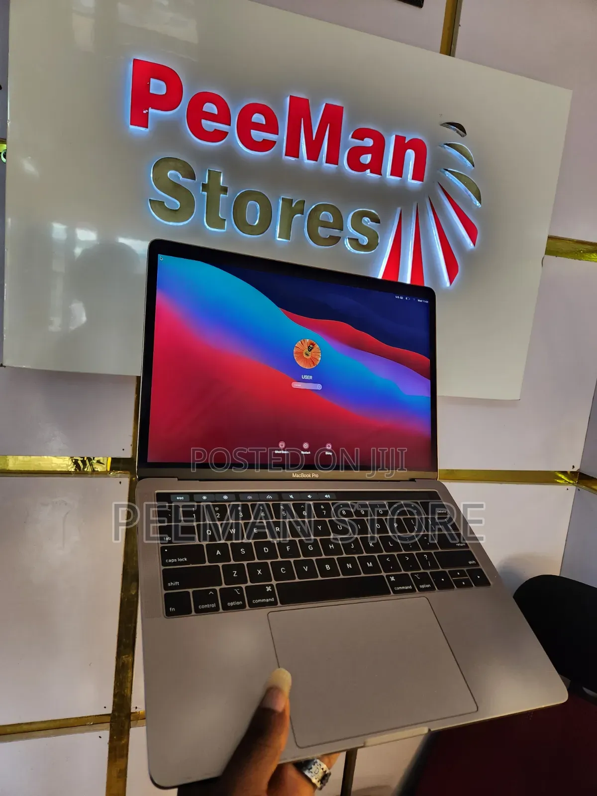 Laptop Apple MacBook Pro 2019 16GB Intel Core i5 SSD 512GB