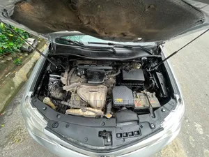 Toyota Camry 2014 Silver