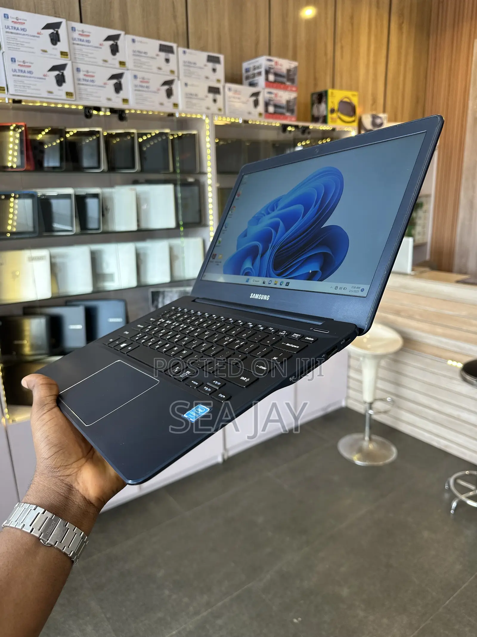 Laptop Samsung 4GB Intel Celeron SSD 128GB