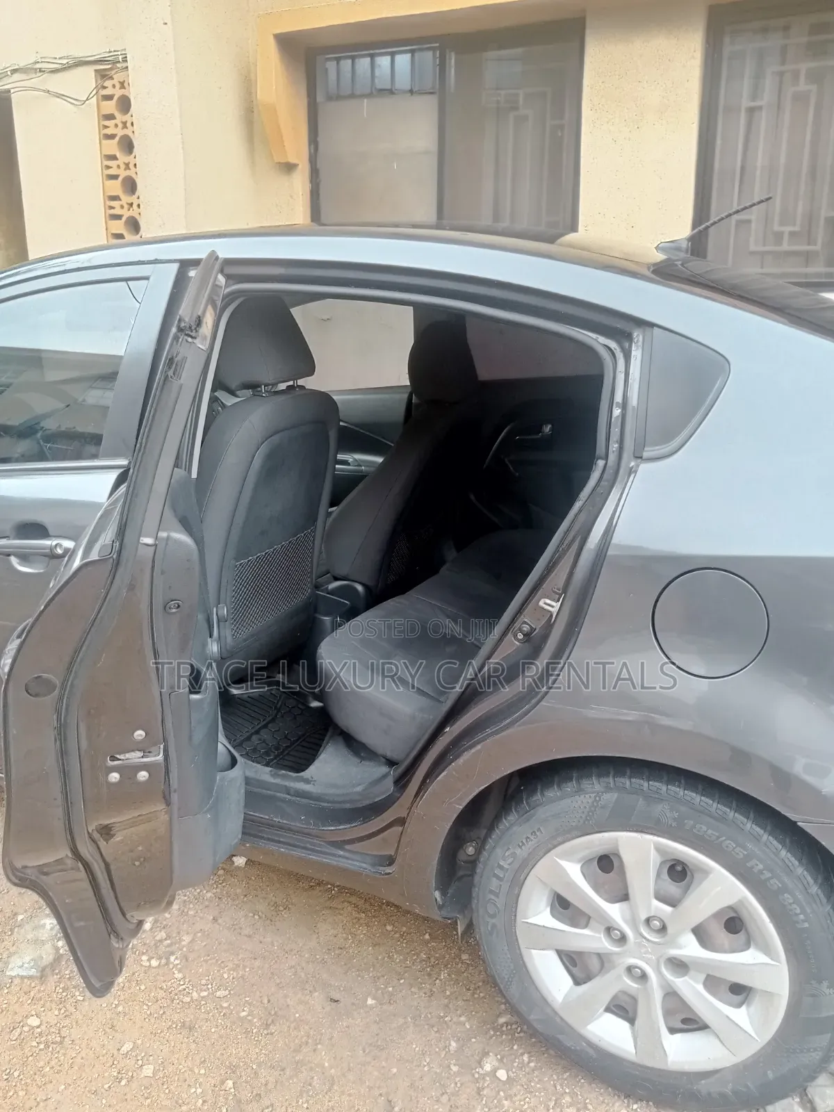 Kia Rio for Rent
