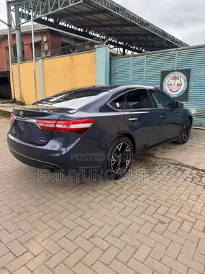 Toyota Avalon 2015 Blue