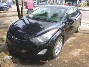 Hyundai Elantra GLS Sedan FWD (1.8L 4cyl 6A) 2013 Black