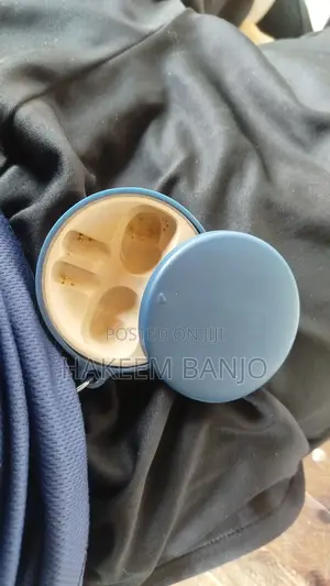 Space Pod, Charging Case