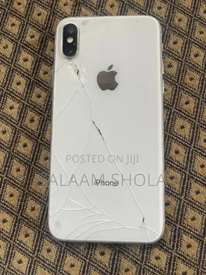 Apple iPhone X 64 GB White