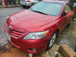 Toyota Camry 2010 Red