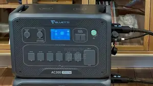 Bluetti Ac 300