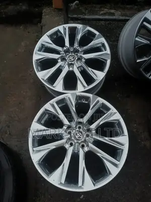 20inche Rim Toyota Highlander 2022