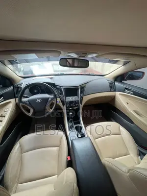 Hyundai Sonata 2013 Red