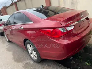 Hyundai Sonata 2013 Red