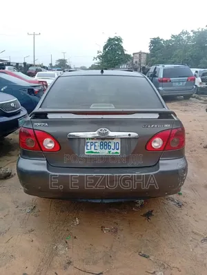 Toyota Corolla 2004 Gray