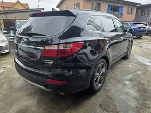 Hyundai Santa Fe 2015 Black