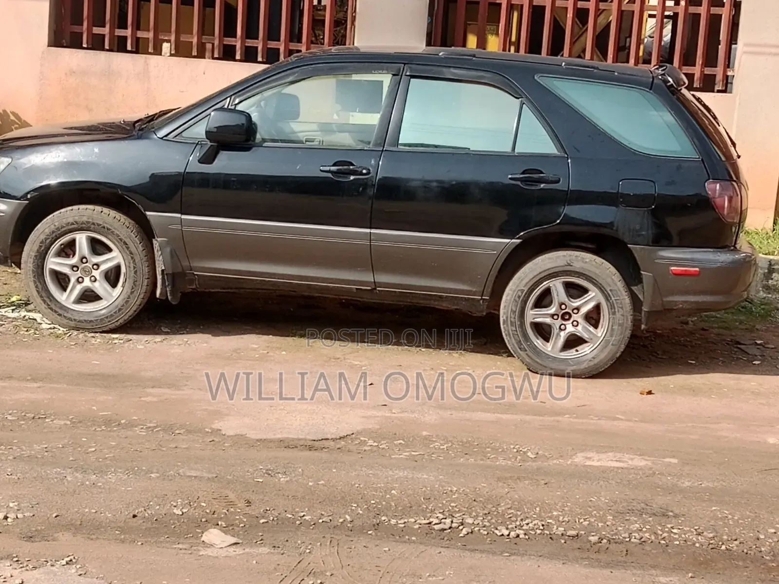 Lexus RX 2000 Black