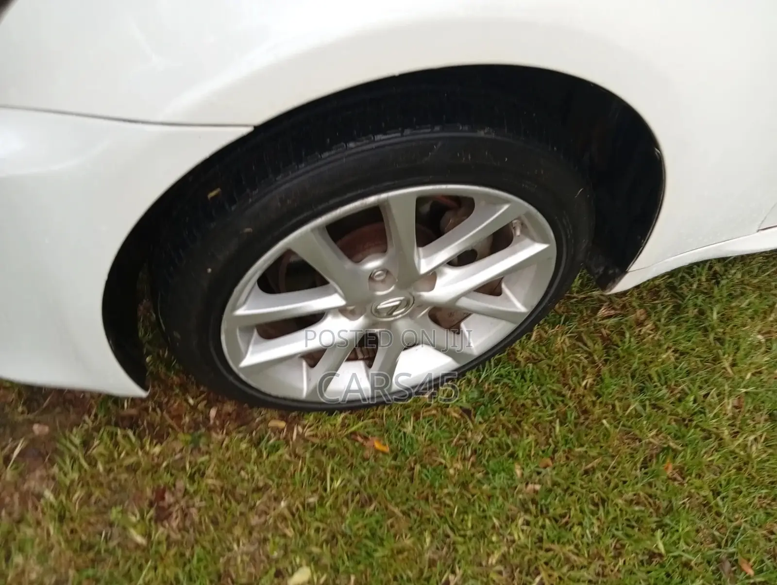 Lexus IS 2013 White